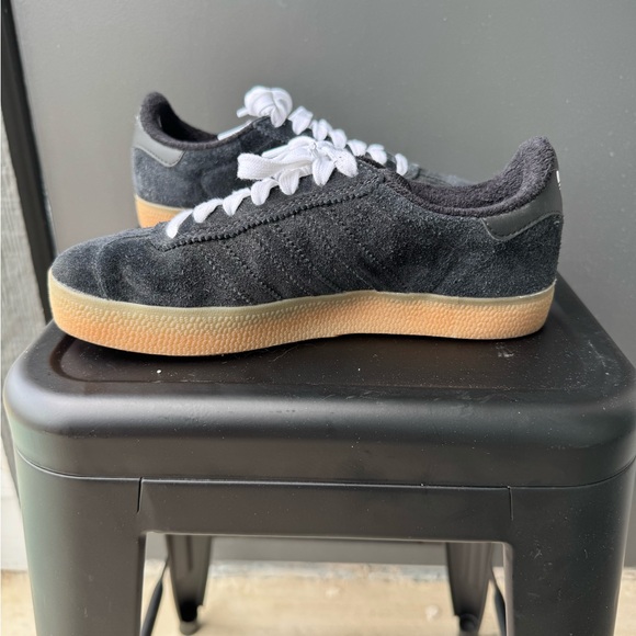 Adidas Originals NIB Gazelle Adv Black Suede Sneakers - Picture 11 of 13